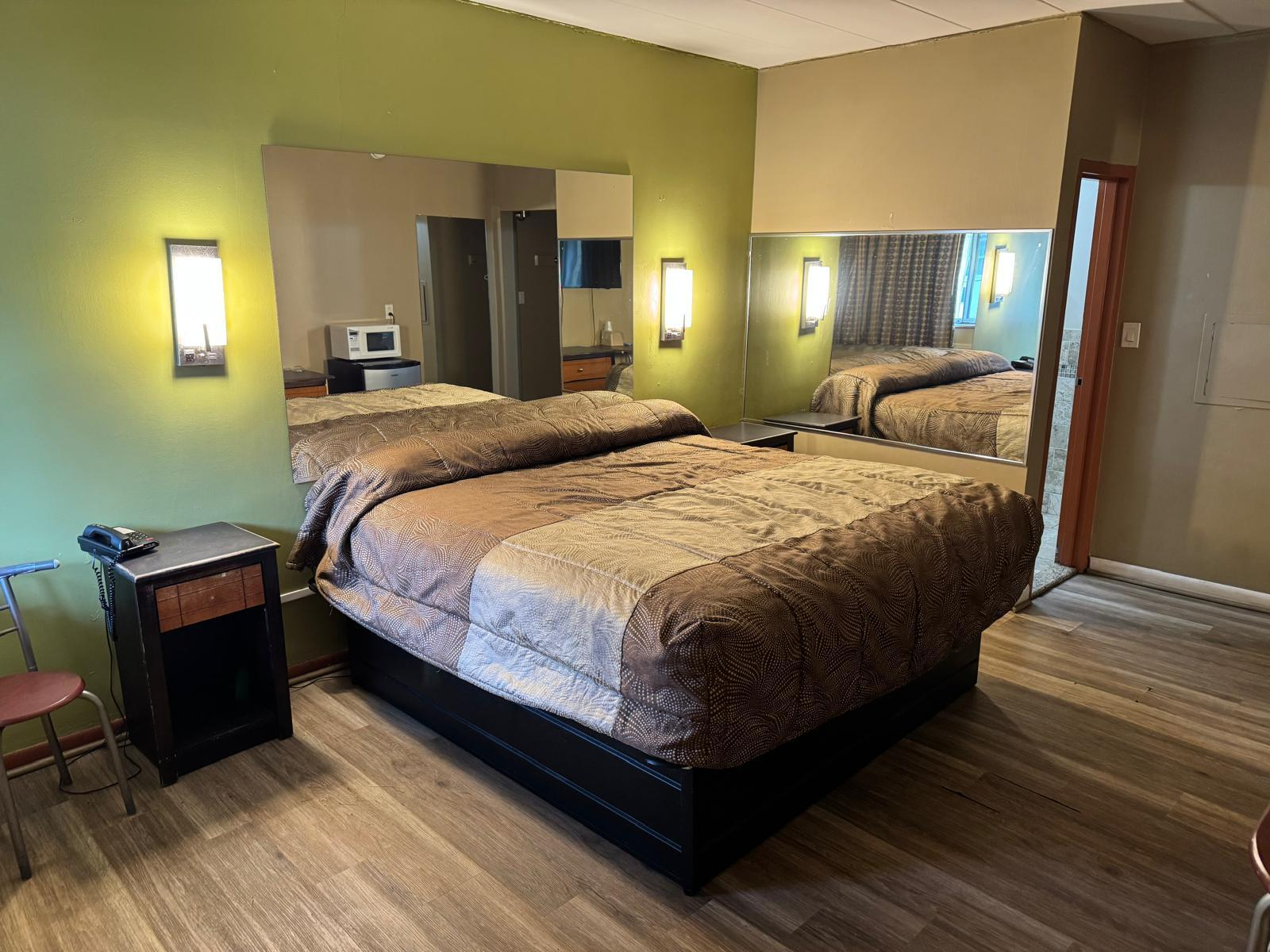 Hotel guestroom
