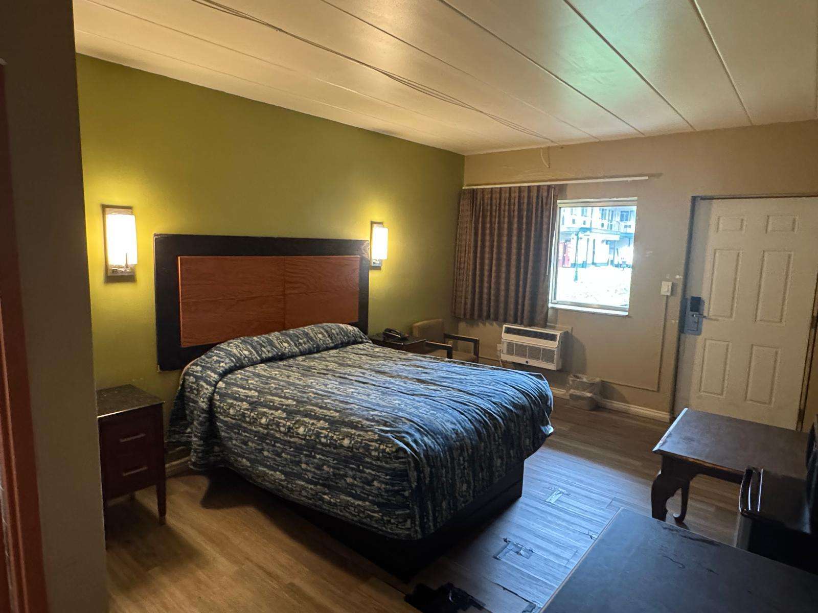 Hotel guestroom
